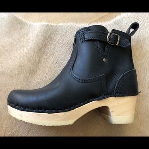 No.6 Clog Boots